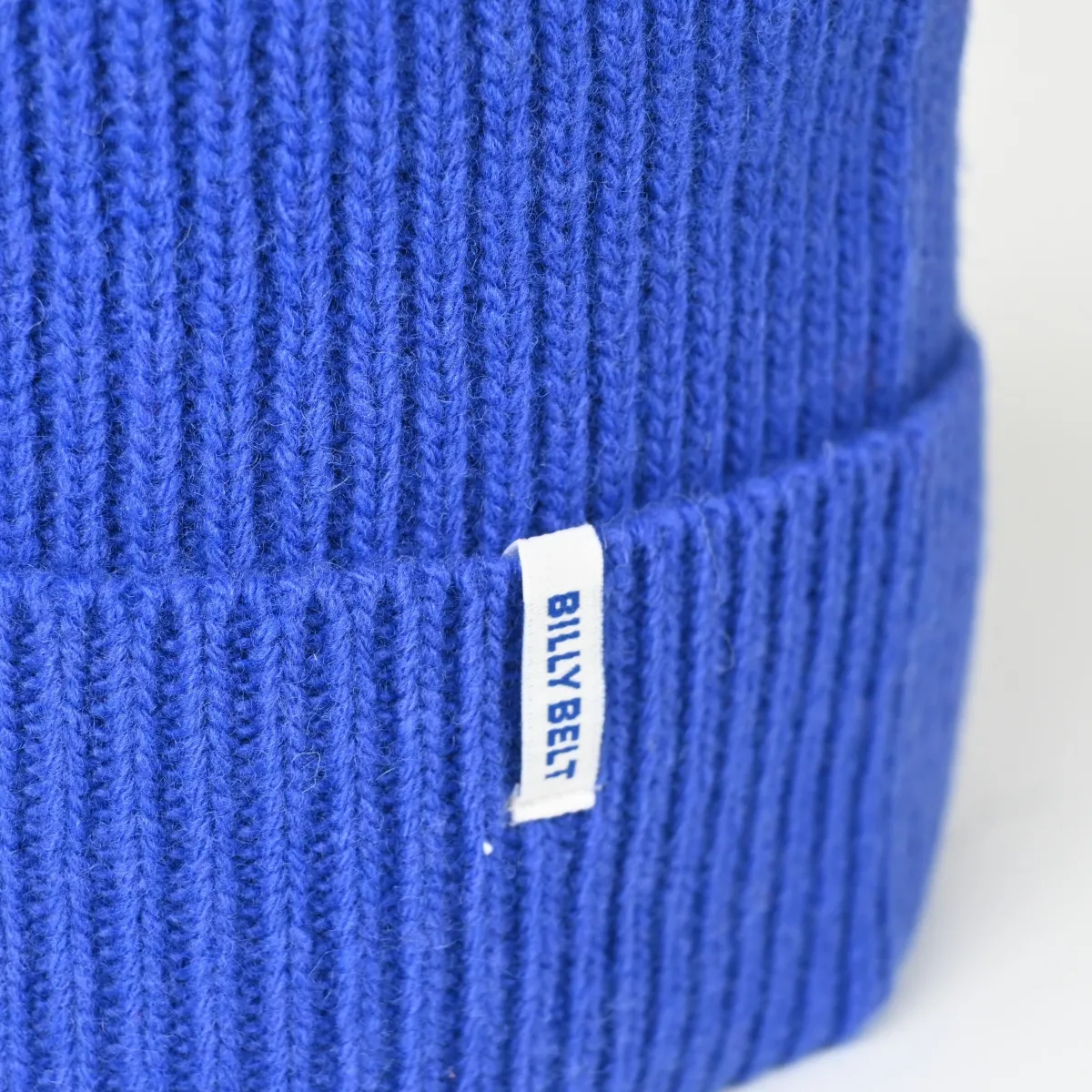 bonnet_en_laine_dagneau_bleu_3.webp BILLYBELT Bonnet en laine d'agneau Bleu> Bonnets