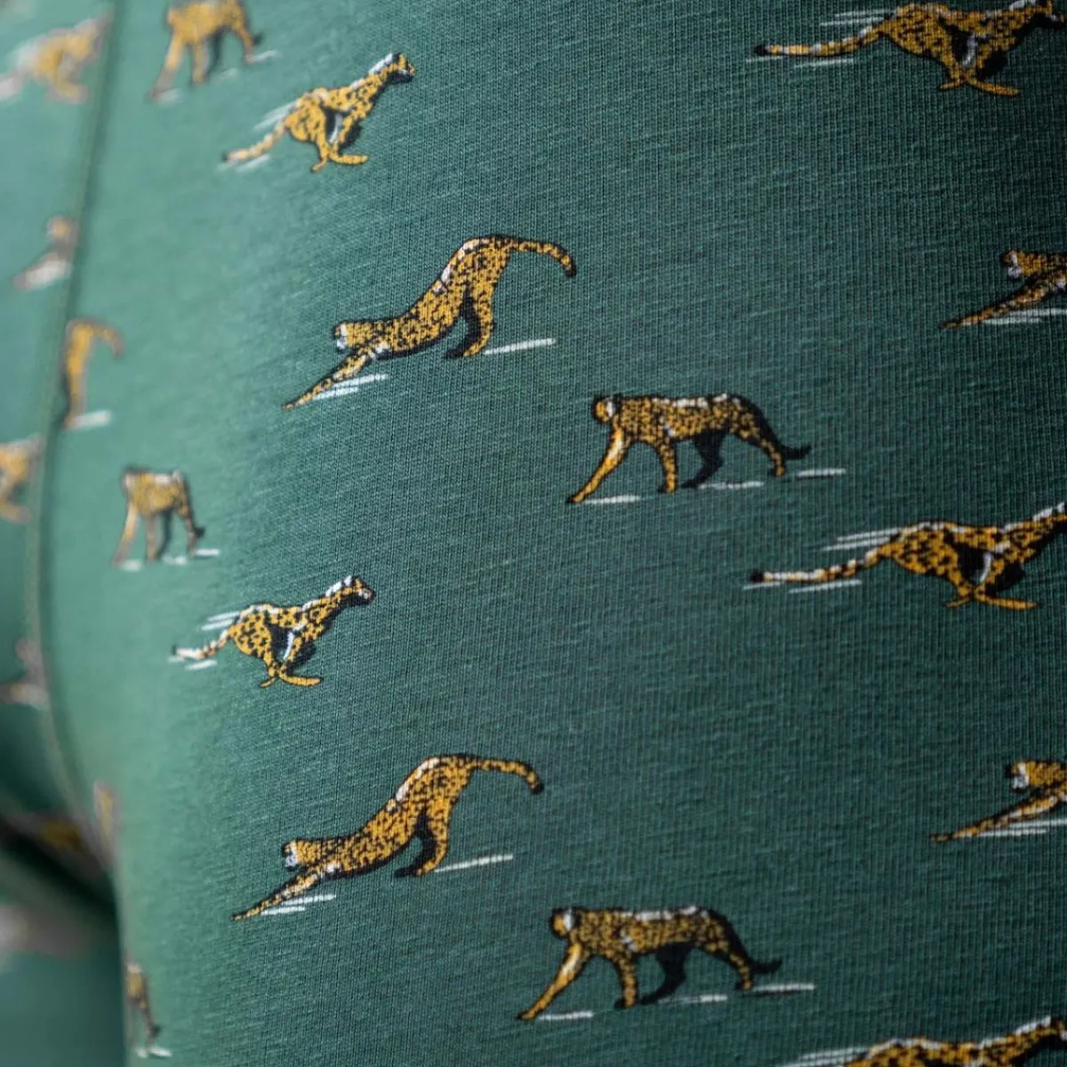 boxer_en_coton_biologique_green_wild_3.webp BILLYBELT Boxer en coton biologique Green wild> Boxers