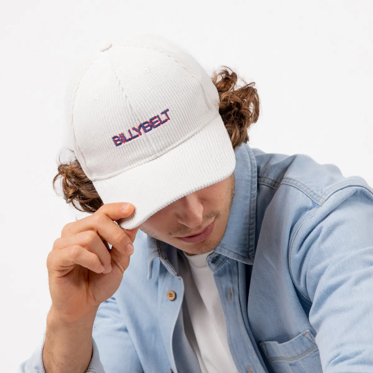 casquette_velours_blanc_5.webp BILLYBELT Casquette velours> Casquettes En Velours