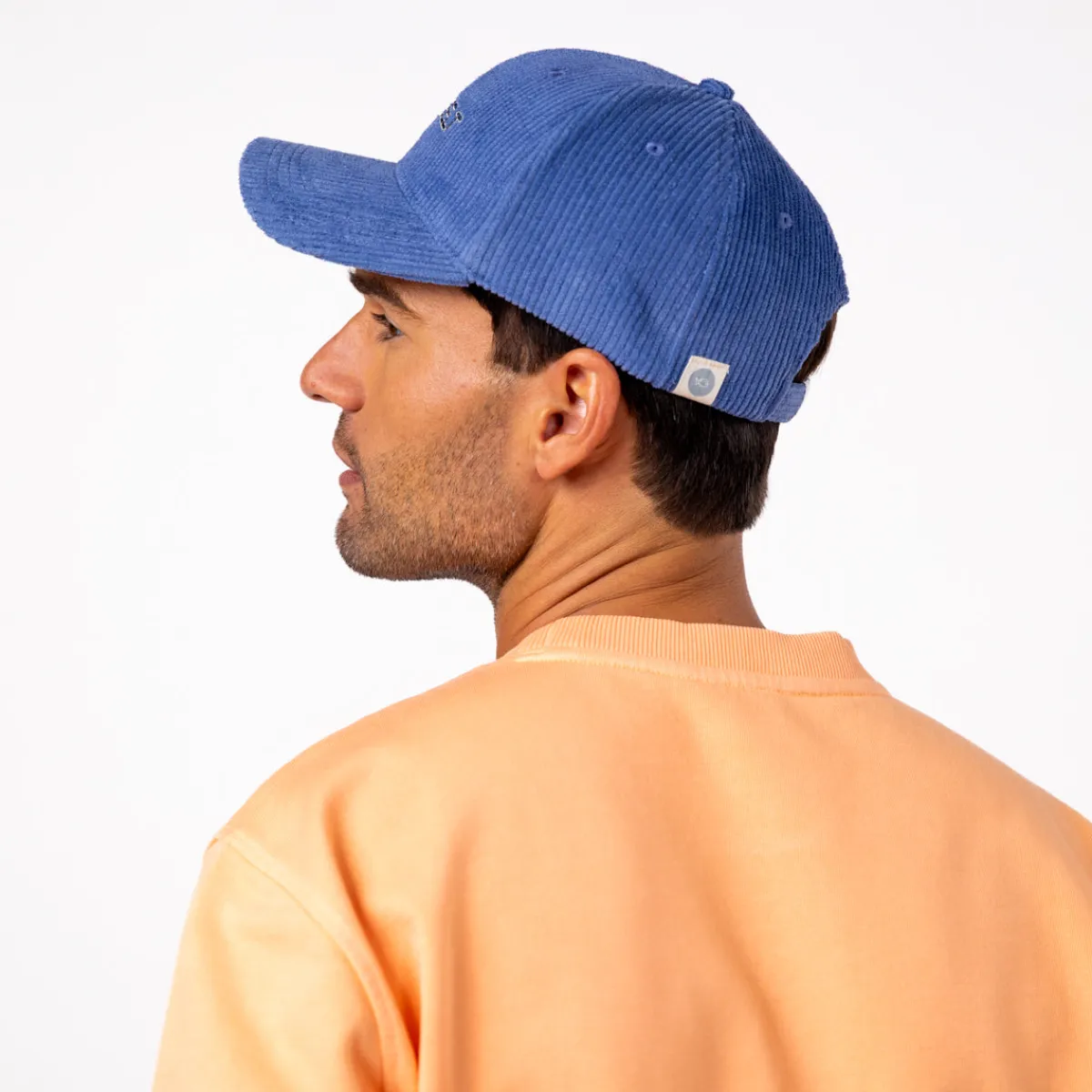 casquette_velours_bleu_4.webp BILLYBELT Casquette velours> Casquettes En Velours