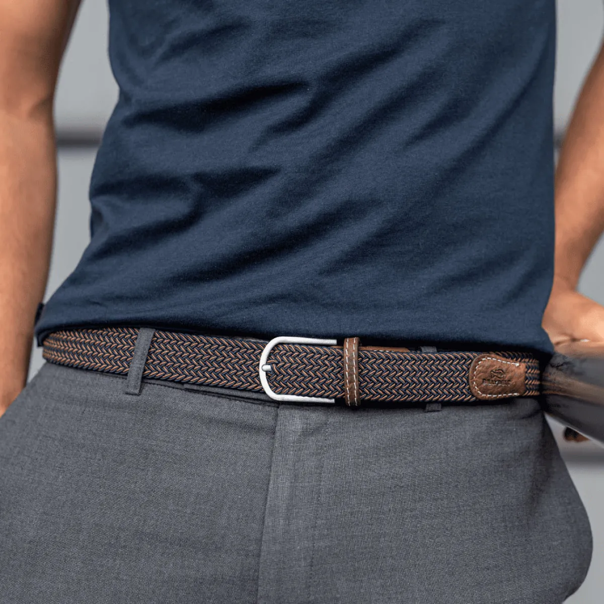 ceinture_tresse_lastique_havane_2.webp BILLYBELT Ceinture tressée élastique Havane>Homme Ceintures Tressées Multicolores
