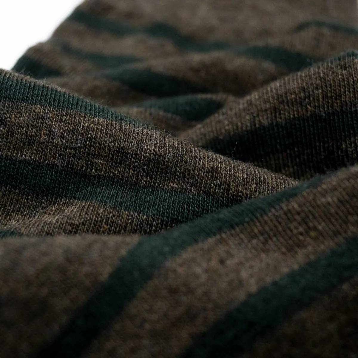 chaussettes_en_coton_peign_a_rayures_larges__kaki_ray_vert_3.webp BILLYBELT Chaussettes en coton peigné A rayures larges - Kaki, rayé vert>Homme Chaussettes Fantaisie