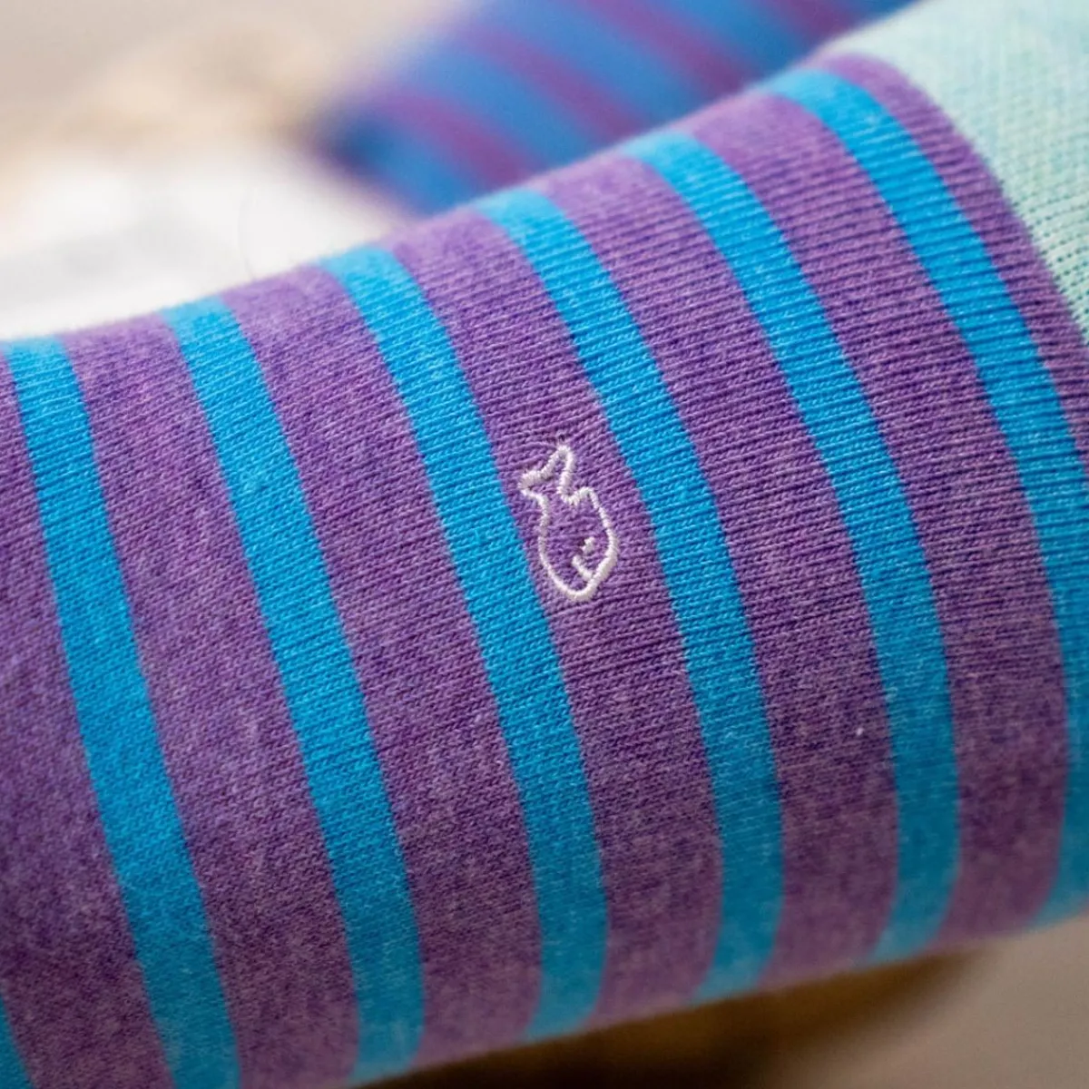chaussettes_en_coton_peign_a_rayures_larges__violet_chin_ray_bleu_2.webp BILLYBELT Chaussettes en coton peigné A rayures larges - Violet chiné, rayé bleu>Homme Chaussettes Fantaisie