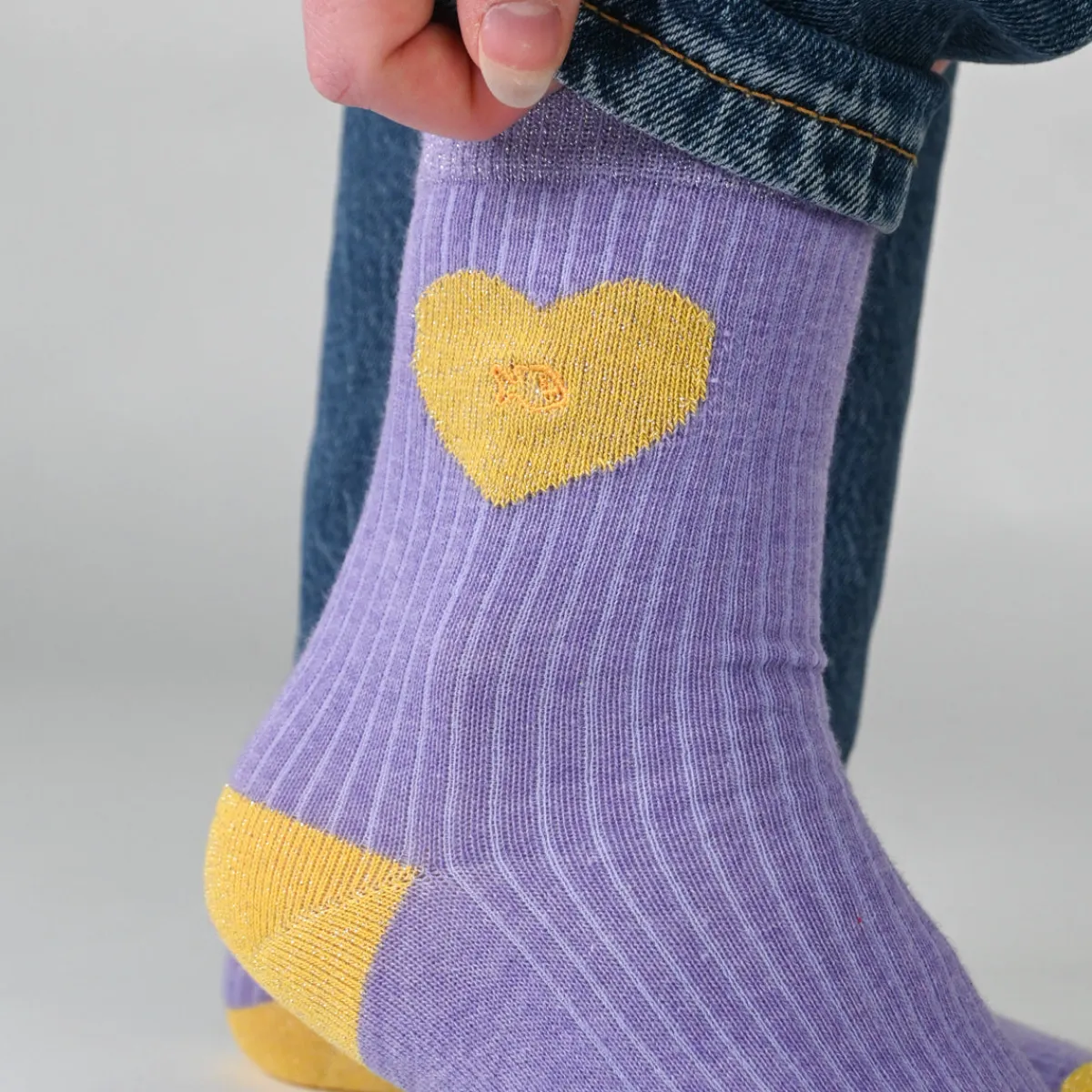 chaussettes_en_coton_peign_coeur__violet_et_jaune_2.webp BILLYBELT Chaussettes en coton peigné Coeur ->Femme Chaussettes Fantaisie