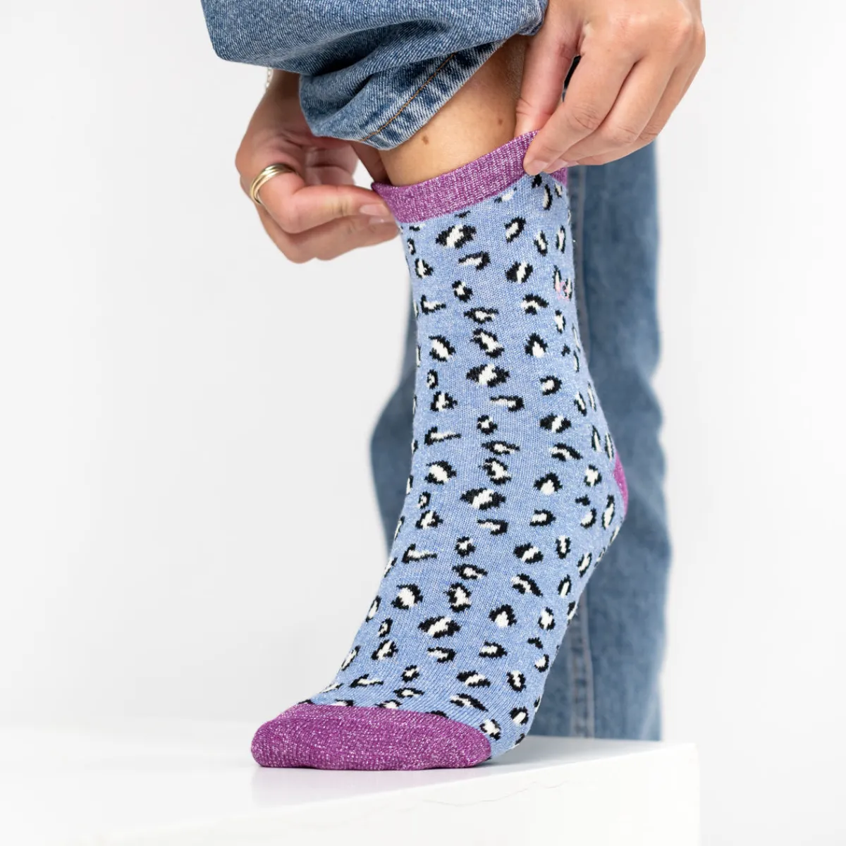 chaussettes_en_coton_peign_lopard__bleu_2.webp BILLYBELT Chaussettes en coton peigné Léopard ->Femme Chaussettes Fantaisie