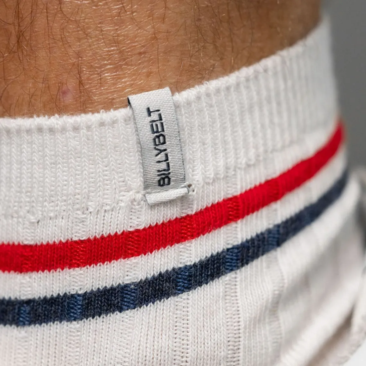 chaussettes_en_coton_peign_mihautes__blanc_ray_rouge_et_bleu_2.webp BILLYBELT Chaussettes en coton peigné Mi-hautes ->Homme Chaussettes Basses