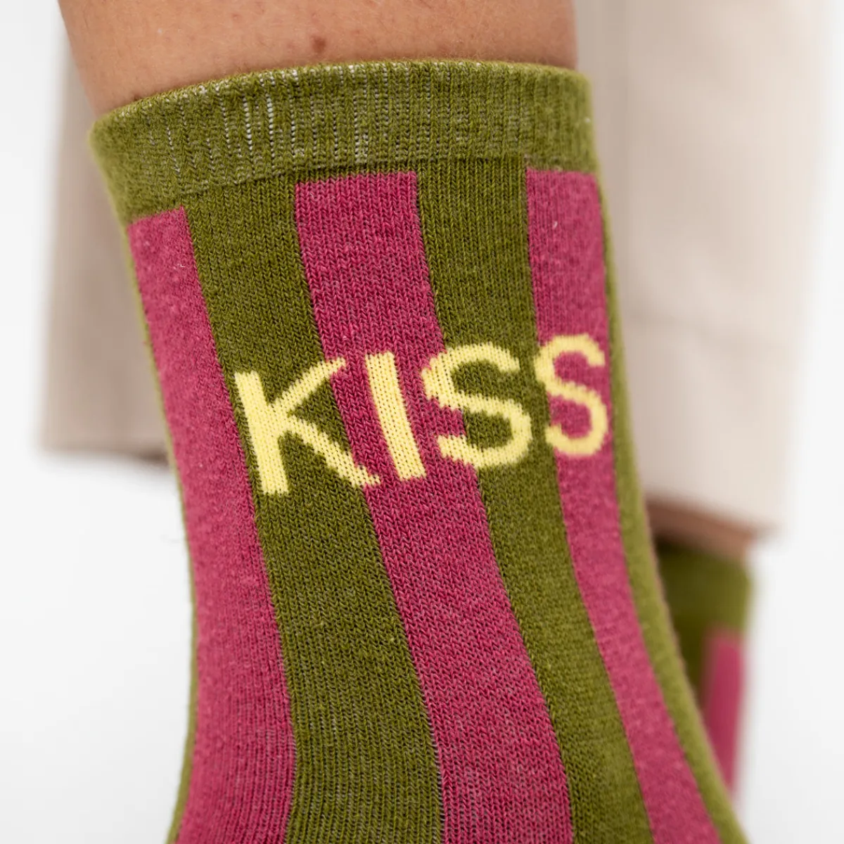 chaussettes_en_coton_peign_rayes__kiss_2.webp BILLYBELT Chaussettes en coton peigné Rayées ->Femme Chaussettes Fantaisie