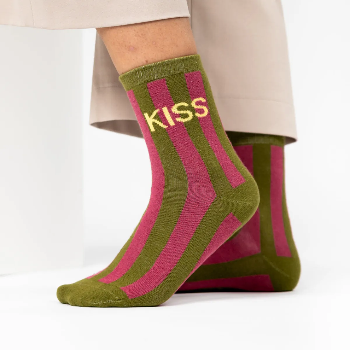 chaussettes_en_coton_peign_rayes__kiss_4.webp BILLYBELT Chaussettes en coton peigné Rayées ->Femme Chaussettes Fantaisie
