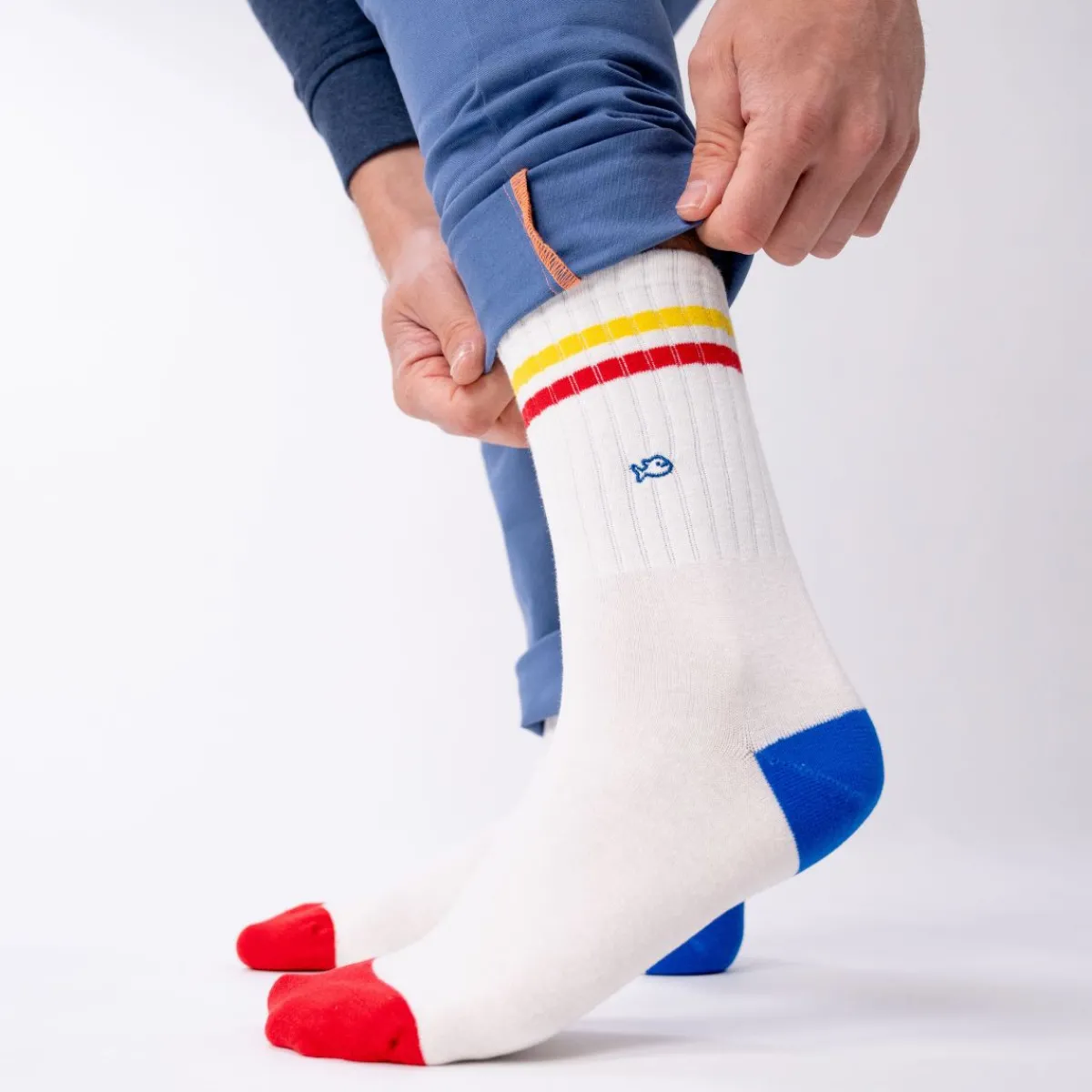 chaussettes_en_coton_peign_retro__blanc_ray_jaune_et_rouge_1.webp BILLYBELT Chaussettes en coton peigné Retro - Blanc, rayé jaune et rouge>Homme Chaussettes Fantaisie