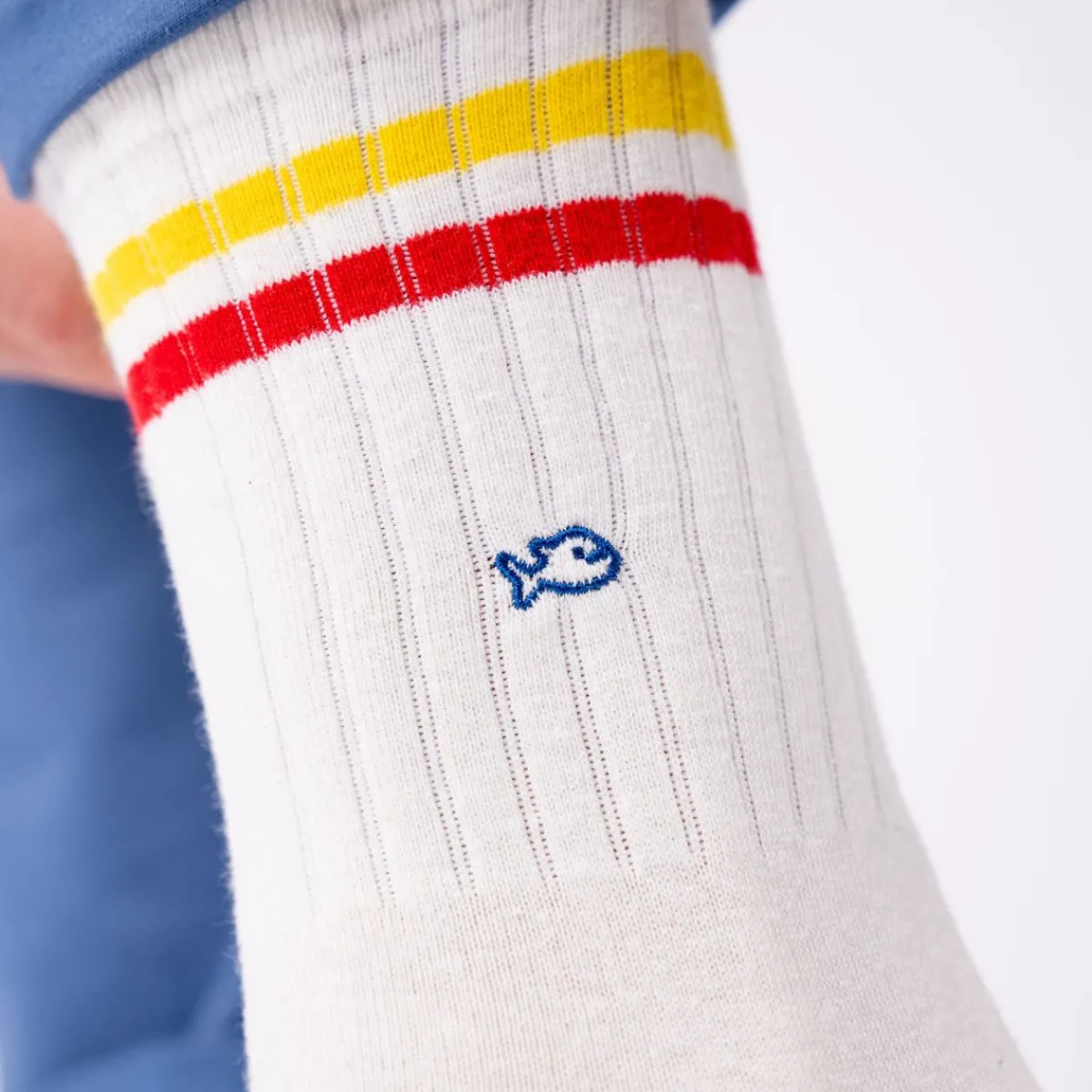 chaussettes_en_coton_peign_retro__blanc_ray_jaune_et_rouge_3.webp BILLYBELT Chaussettes en coton peigné Retro - Blanc, rayé jaune et rouge>Homme Chaussettes Fantaisie