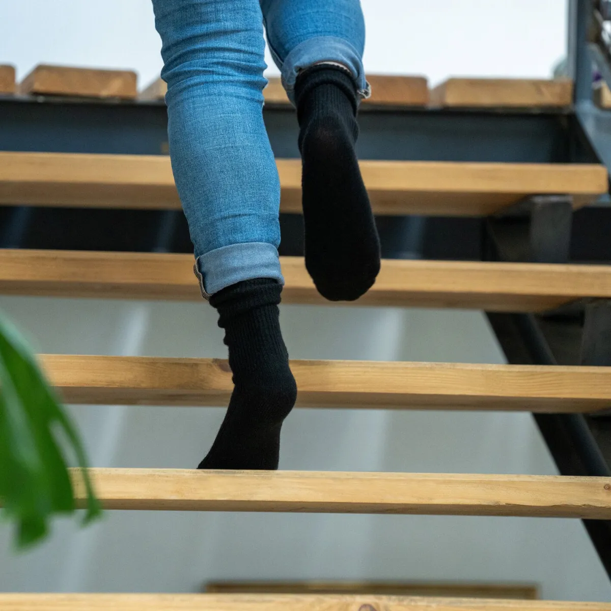 chaussettes_en_laine_avec_angora__noir_0.webp BILLYBELT Chaussettes en laine avec angora>Femme Chaussettes Chaudes | Chaussettes Unies
