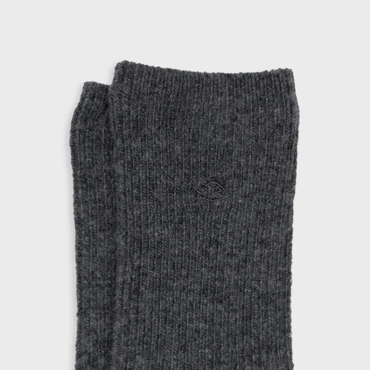 chaussettes_en_laine_avec_angora_gris_fonc_4.webp BILLYBELT Chaussettes en laine avec angora>Femme Chaussettes Chaudes | Chaussettes Unies