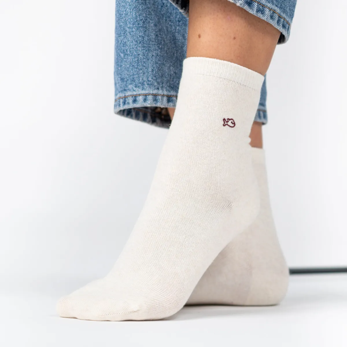 chaussettes_pailletes_en_coton_peign_unies__cru_3.webp BILLYBELT Chaussettes pailletées en coton peigné Unies - Écru>Femme Chaussettes Unies