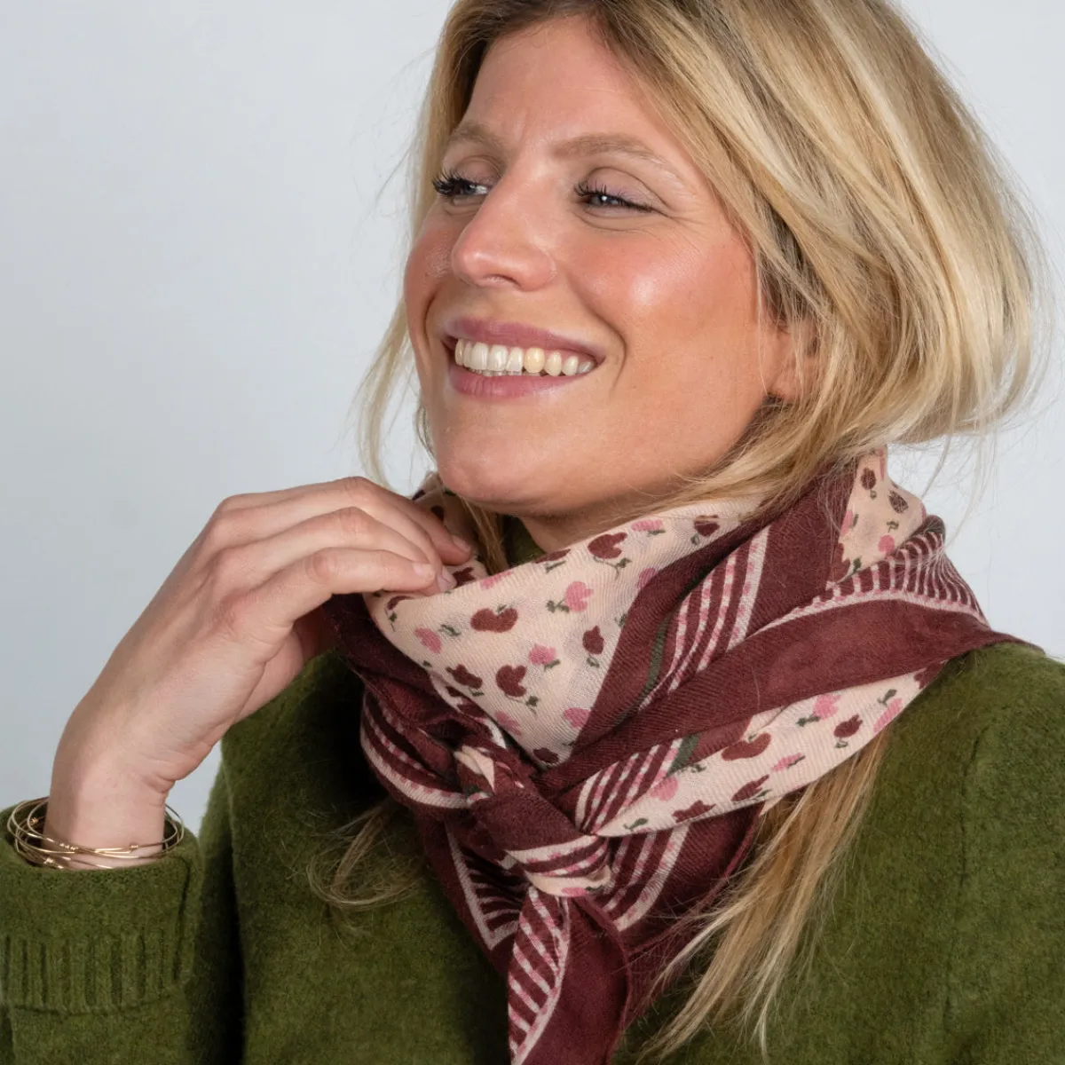 foulard__laine_amlie_4.webp BILLYBELT Foulard 100% laine>Femme Pour Femme