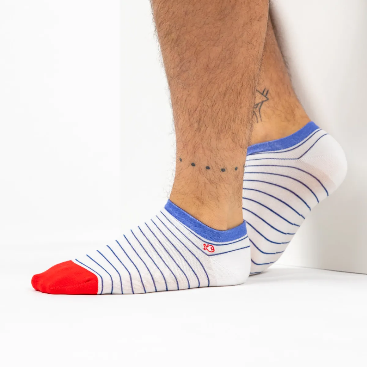 socquettes_en_coton_peign_a_rayures_fines__blanc_ray_bleu_3.webp BILLYBELT Socquettes en coton peigné A rayures fines ->Homme Chaussettes Basses