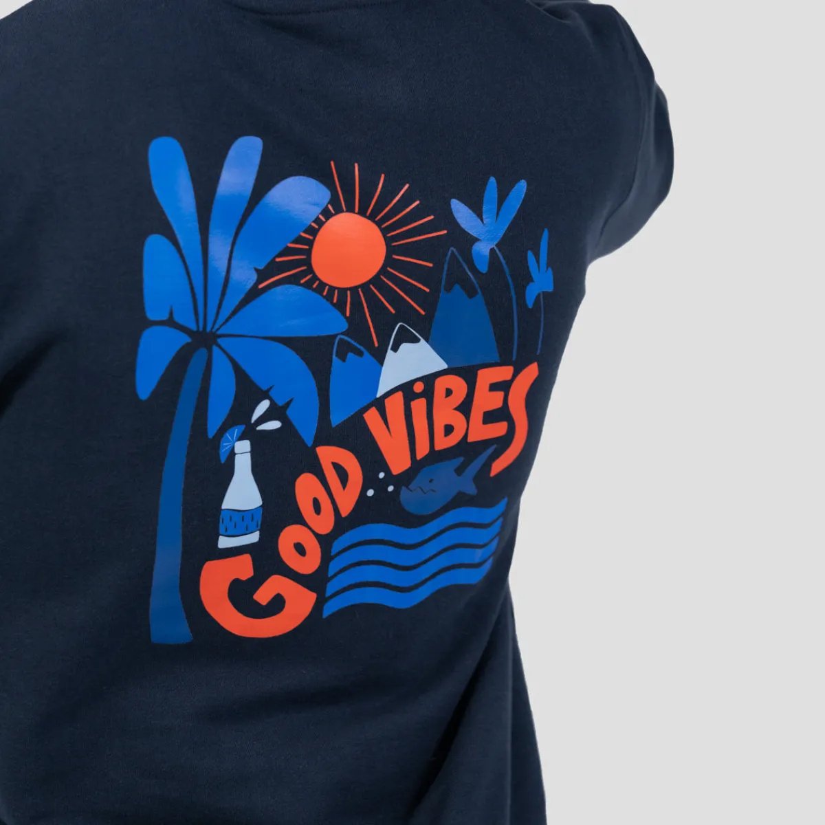 sweatshirt_bleu_imprim_mariisor_x_billybelt_4.webp BILLYBELT Sweatshirt bleu imprimé MARIISORÉ x> Sweatshirts