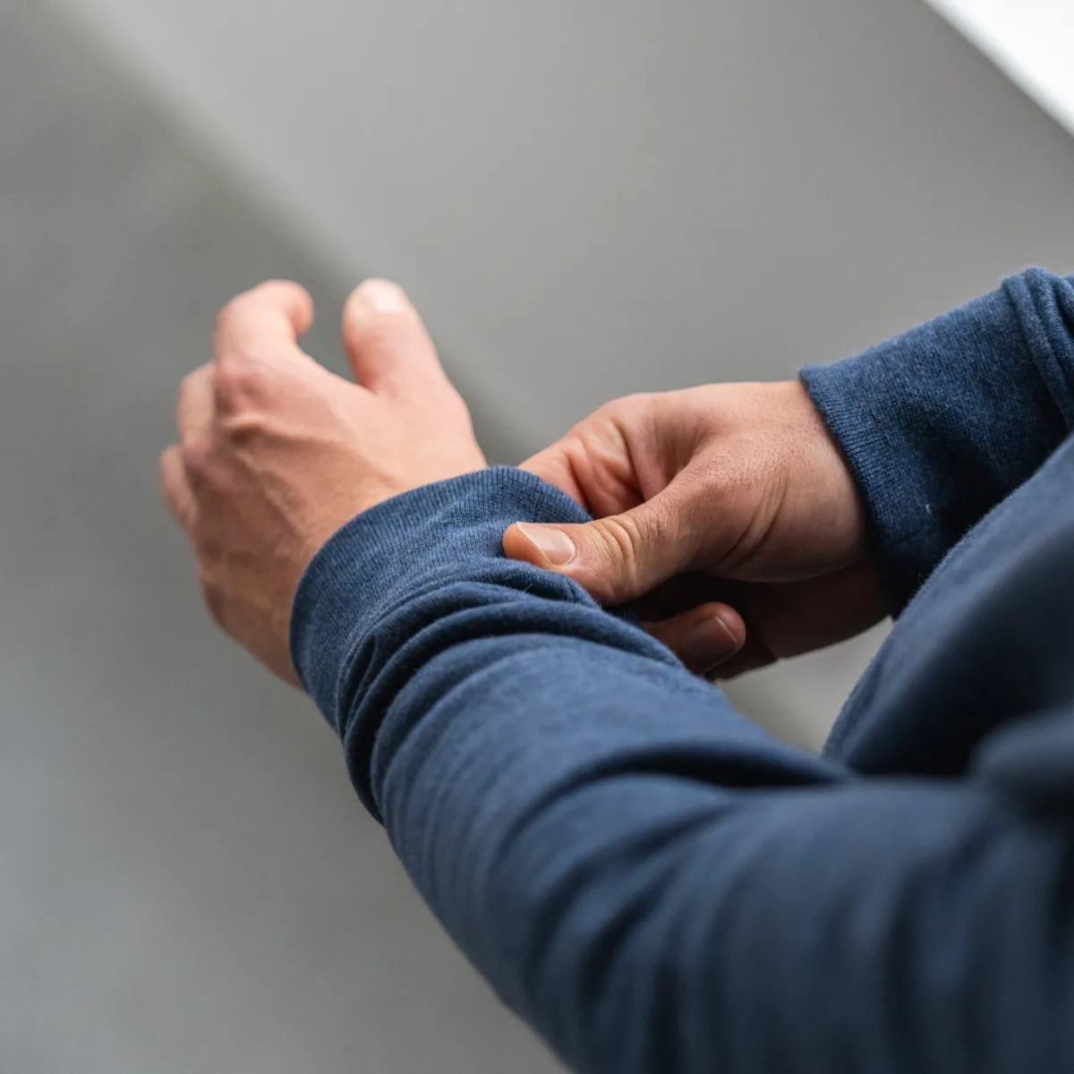 sweatshirt_en__coton_biologique_backpacker__marine_chin_4.webp BILLYBELT Sweatshirt en 100% coton biologique Backpacker - Marine chiné> Sweatshirts