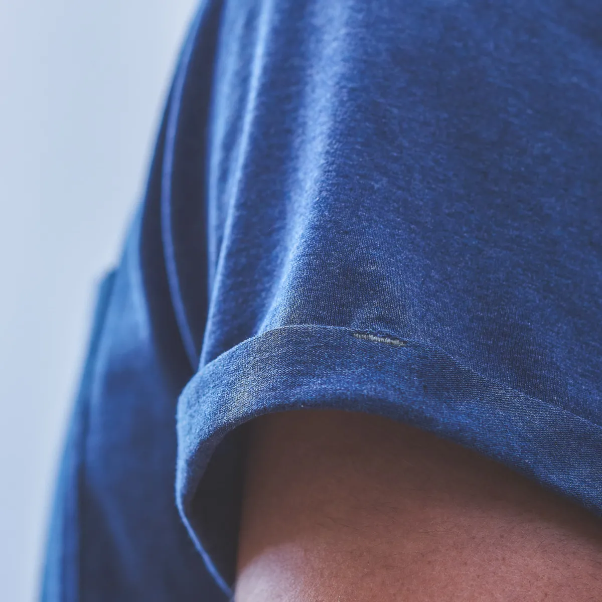 tshirt_en_coton_biologique_baroudeur__bleu_2.webp BILLYBELT T-shirt en coton biologique Baroudeur - Bleu> T-Shirts
